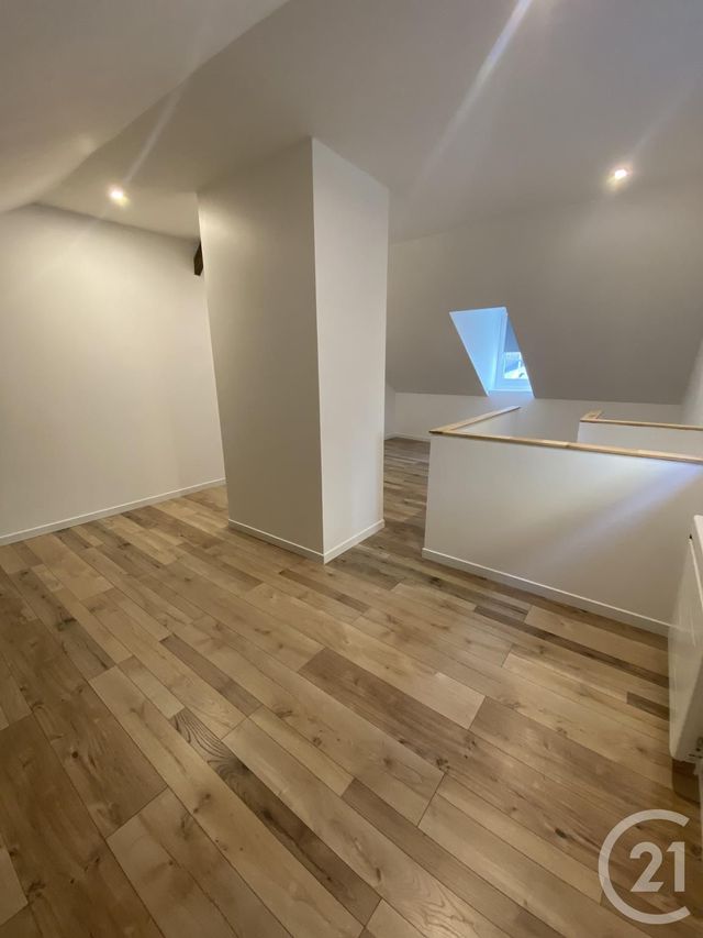 Maison &agrave; louer - 4 pi&egrave;ces - 71,33 m2 - Beuzeville - 27 - HAUTE-NORMANDIE