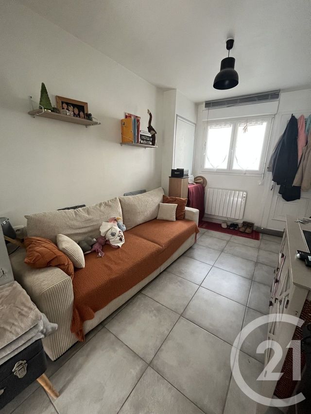 Maison &agrave; louer - 4 pi&egrave;ces - 73,15 m2 - Beuzeville - 27 - HAUTE-NORMANDIE