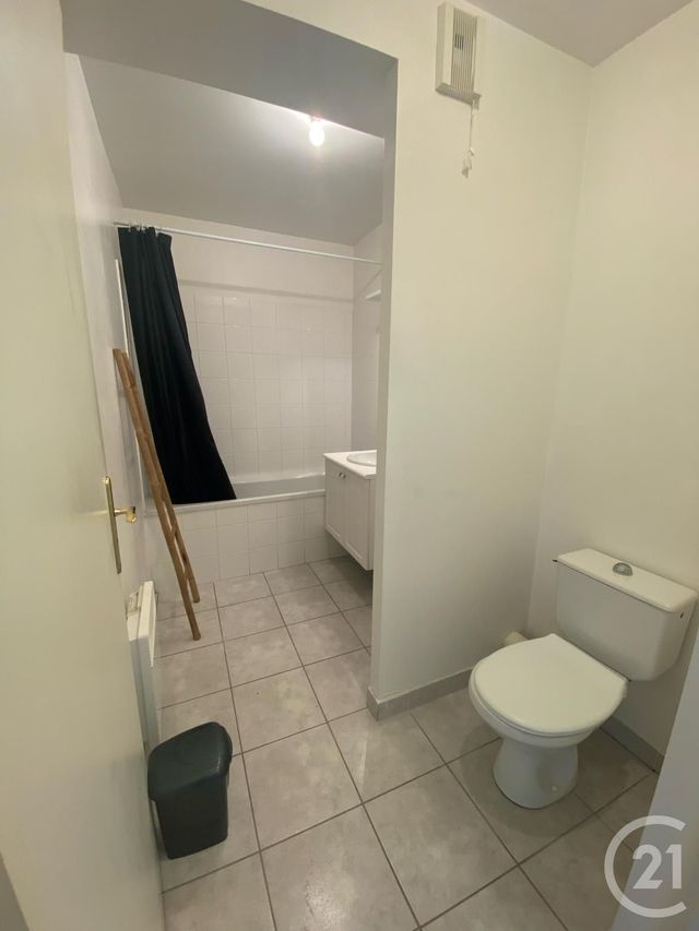 Appartement Studio &agrave; louer - 1 pi&egrave;ce - 34,25 m2 - Beuzeville - 27 - HAUTE-NORMANDIE