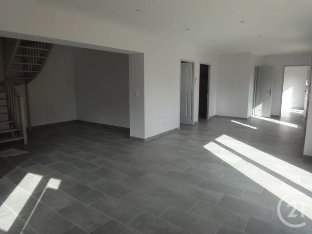 Maison &agrave; louer - 5 pi&egrave;ces - 130,34 m2 - Beuzeville - 27 - HAUTE-NORMANDIE