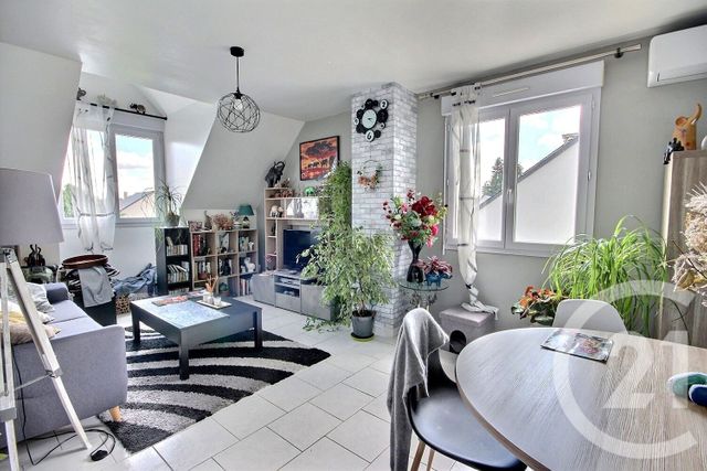 Maison &agrave; vendre - 7 pi&egrave;ces - 201 m2 - Villebarou - 41 - CENTRE