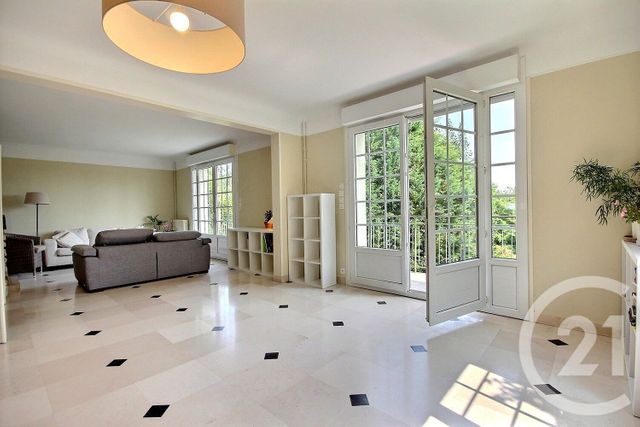 Maison à vendre - 7 pièces - 240 m2 - La Chaussee St Victor - 41 - CENTRE