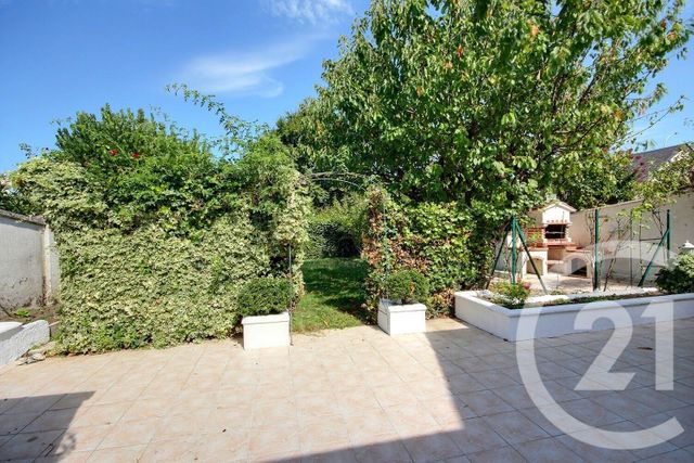 Maison &agrave; louer - 4 pi&egrave;ces - 92 m2 - Mer - 41 - CENTRE