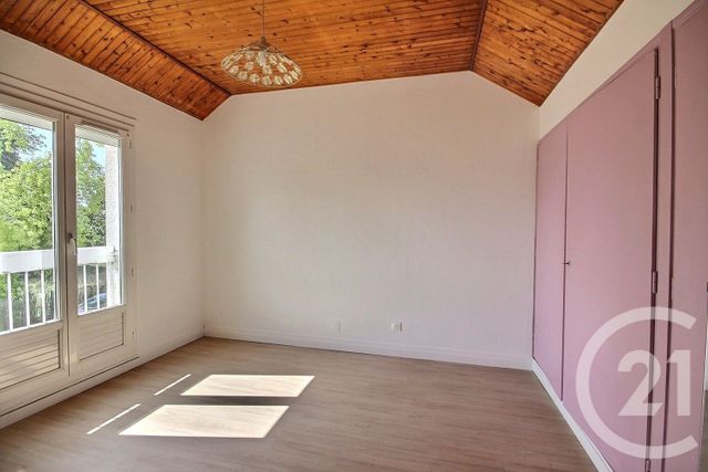 Maison &agrave; louer - 4 pi&egrave;ces - 92 m2 - Mer - 41 - CENTRE