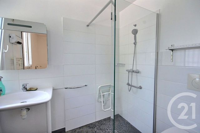 Maison &agrave; louer - 4 pi&egrave;ces - 92 m2 - Mer - 41 - CENTRE