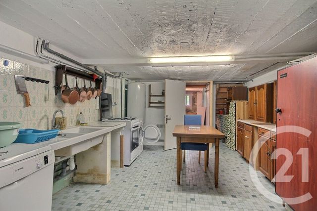 Maison &agrave; louer - 2 pi&egrave;ces - 37 m2 - Courbouzon - 41 - CENTRE