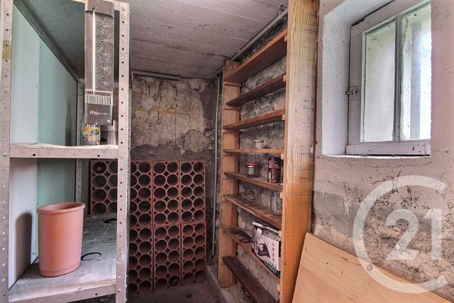 Maison &agrave; louer - 2 pi&egrave;ces - 37 m2 - Courbouzon - 41 - CENTRE