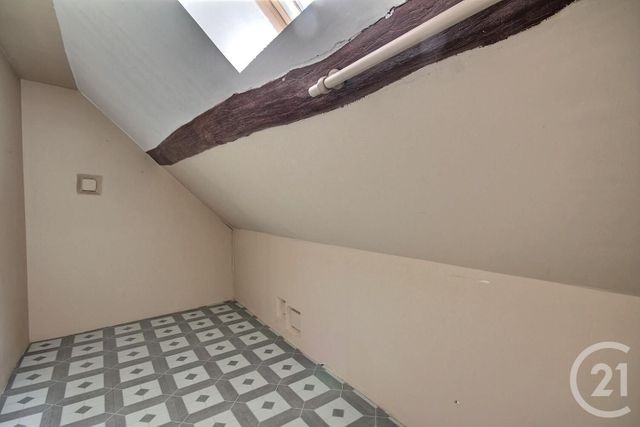 Maison &agrave; louer - 6 pi&egrave;ces - 118,64 m2 - Contres - 41 - CENTRE