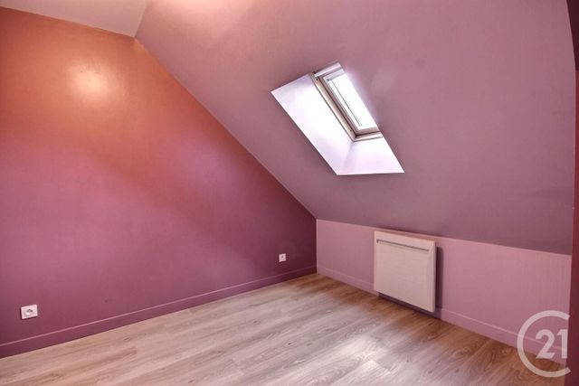 Maison &agrave; louer - 6 pi&egrave;ces - 118,64 m2 - Contres - 41 - CENTRE