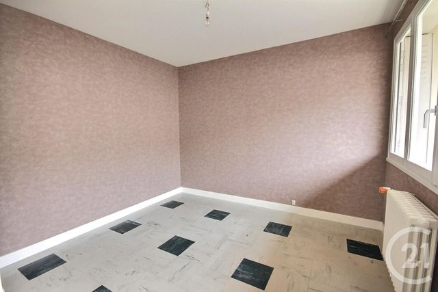 Appartement T4 &agrave; louer - 4 pi&egrave;ces - 77,29 m2 - Blois - 41 - CENTRE