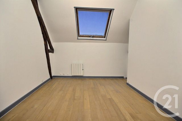 Maison à vendre - 4 pièces - 96 m2 - Huisseau Sur Cosson - 41 - CENTRE