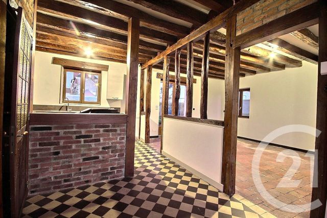 Maison à vendre - 4 pièces - 96 m2 - Huisseau Sur Cosson - 41 - CENTRE
