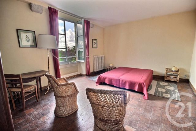 Maison &agrave; louer - 8 pi&egrave;ces - 176,58 m2 - Cour Sur Loire - 41 - CENTRE