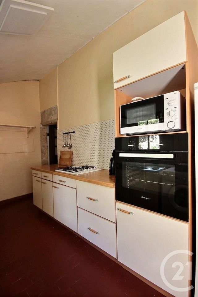 Maison &agrave; louer - 8 pi&egrave;ces - 176,58 m2 - Cour Sur Loire - 41 - CENTRE