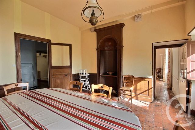 Maison &agrave; louer - 8 pi&egrave;ces - 176,58 m2 - Cour Sur Loire - 41 - CENTRE