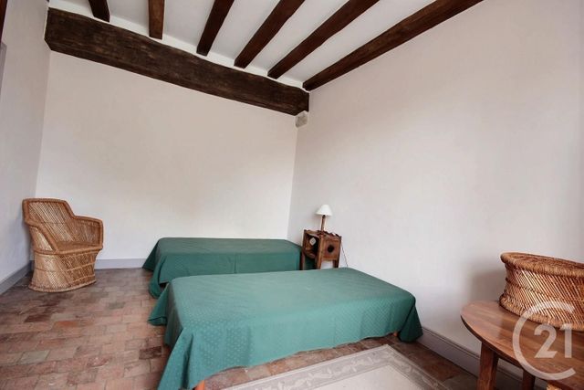 Maison &agrave; louer - 8 pi&egrave;ces - 176,58 m2 - Cour Sur Loire - 41 - CENTRE