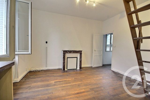 Appartement F1 bis à louer - 2 pièces - 45 m2 - Mer - 41 - CENTRE