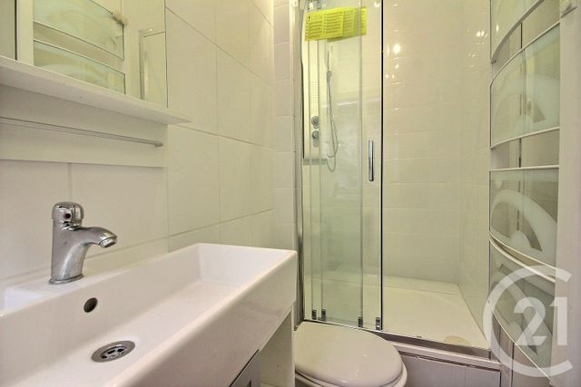 Appartement F1 bis à louer - 2 pièces - 45 m2 - Mer - 41 - CENTRE