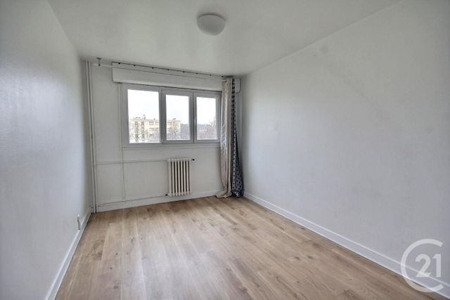 Appartement T4 à louer - 4 pièces - 98 m2 - Blois - 41 - CENTRE