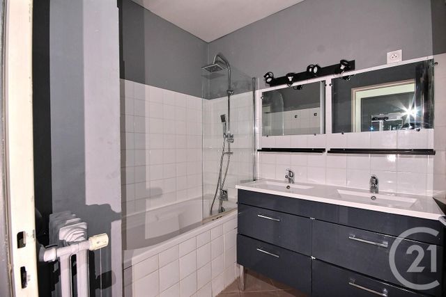 Appartement T4 à louer - 4 pièces - 98 m2 - Blois - 41 - CENTRE