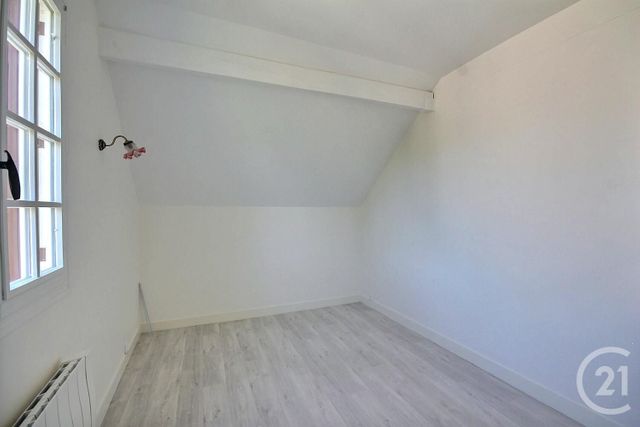 Maison à louer - 5 pièces - 109,14 m2 - Vineuil - 41 - CENTRE