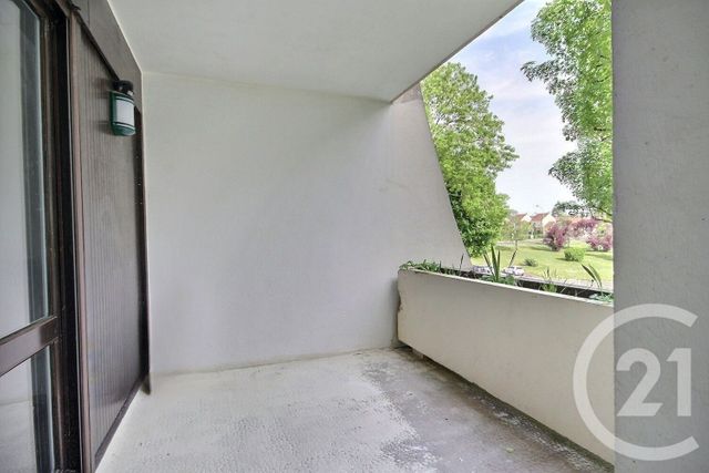 Appartement F2 bis &agrave; louer - 2 pi&egrave;ces - 54 m2 - La Chaussee St Victor - 41 - CENTRE