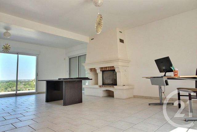 Maison &agrave; louer - 5 pi&egrave;ces - 161,89 m2 - St Ouen - 41 - CENTRE