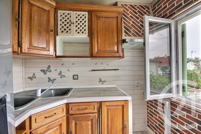 Maison &agrave; louer - 2 pi&egrave;ces - 45 m2 - Crouy Sur Cosson - 41 - CENTRE