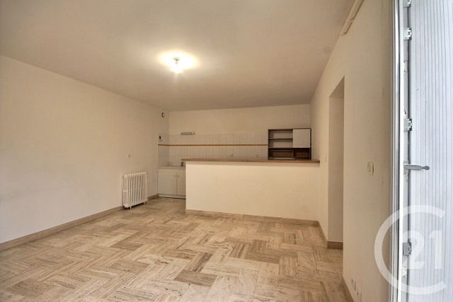 Appartement F3 &agrave; louer - 3 pi&egrave;ces - 55 m2 - Blois - 41 - CENTRE