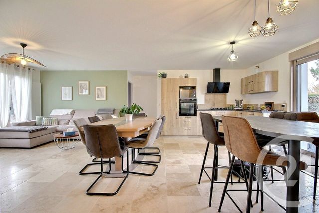 Prix immobilier MONT PRES CHAMBORD - Photo d’une maison vendue