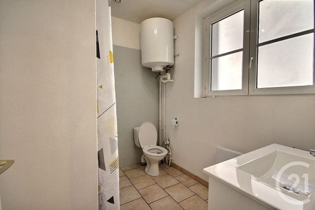 Appartement F1 &agrave; louer - 1 pi&egrave;ce - 28 m2 - Blois - 41 - CENTRE