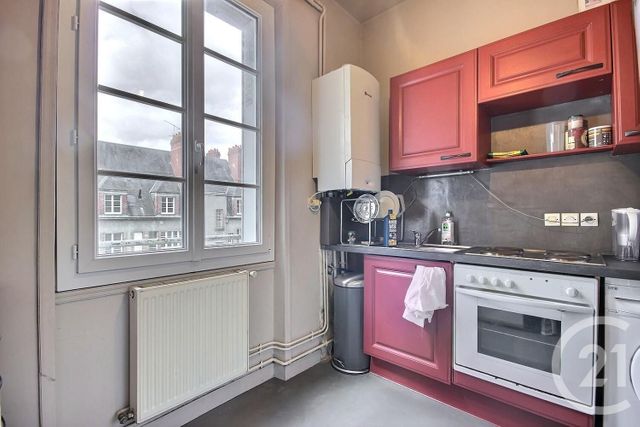 Appartement F2 &agrave; louer - 2 pi&egrave;ces - 55 m2 - Blois - 41 - CENTRE