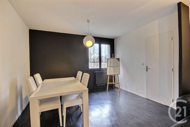 Appartement F2 &agrave; louer - 2 pi&egrave;ces - 65,70 m2 - Blois - 41 - CENTRE