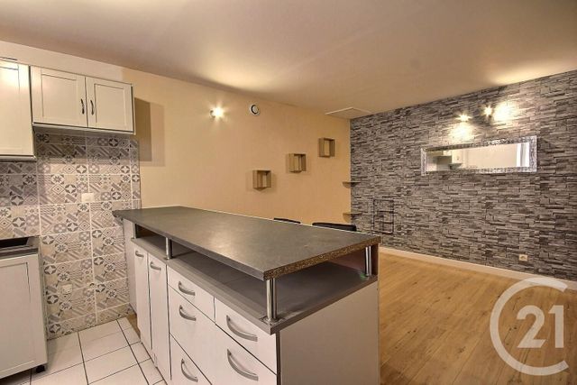 Appartement F3 &agrave; louer - 3 pi&egrave;ces - 53,17 m2 - Blois - 41 - CENTRE