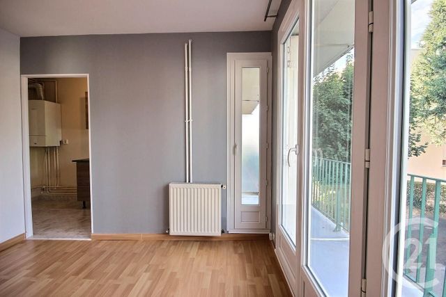Appartement &agrave; louer - 2 pi&egrave;ces - 36 m2 - Blois - 41 - CENTRE