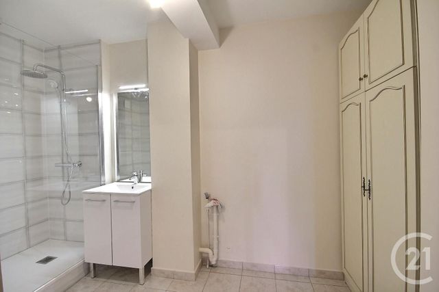 Appartement F3 &agrave; louer - 3 pi&egrave;ces - 89,90 m2 - Blois - 41 - CENTRE