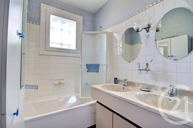 Maison &agrave; vendre - 7 pi&egrave;ces - 137 m2 - Menars - 41 - CENTRE
