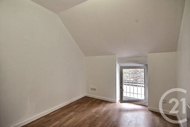 Appartement F4 &agrave; louer - 4 pi&egrave;ces - 57,27 m2 - St Laurent Nouan - 41 - CENTRE