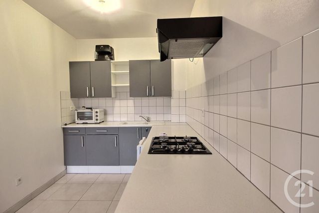 Appartement F2 &agrave; louer - 2 pi&egrave;ces - 58,71 m2 - Suevres - 41 - CENTRE