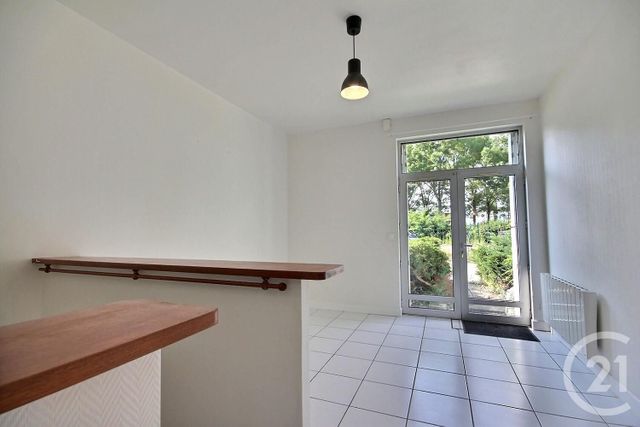 Appartement &agrave; louer - 2 pi&egrave;ces - 36,40 m2 - Blois - 41 - CENTRE