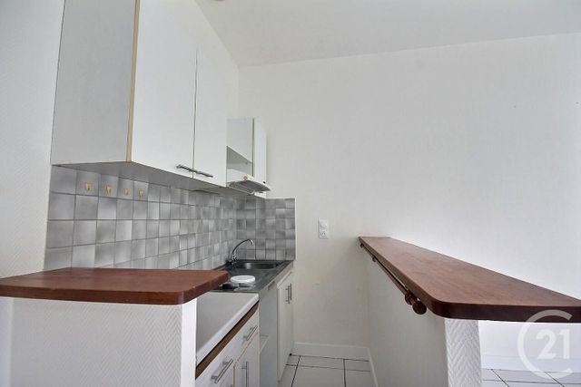 Appartement &agrave; louer - 2 pi&egrave;ces - 36,40 m2 - Blois - 41 - CENTRE