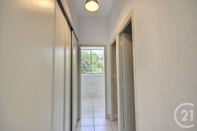 Appartement &agrave; louer - 2 pi&egrave;ces - 36,40 m2 - Blois - 41 - CENTRE