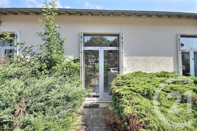 Appartement &agrave; louer - 2 pi&egrave;ces - 36,40 m2 - Blois - 41 - CENTRE