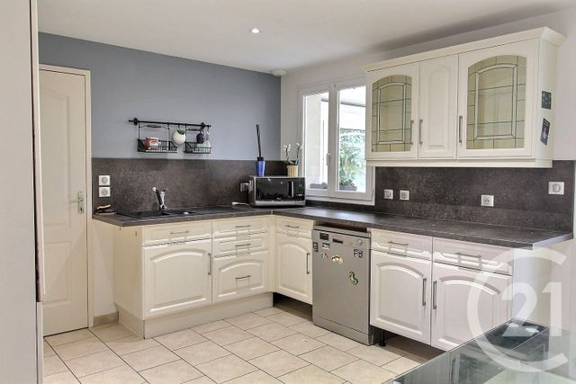Maison &agrave; louer - 6 pi&egrave;ces - 116 m2 - Beauce La Romaine - 41 - CENTRE