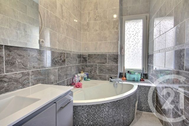Maison &agrave; vendre - 5 pi&egrave;ces - 103,55 m2 - Fougeres Sur Bievre - 41 - CENTRE