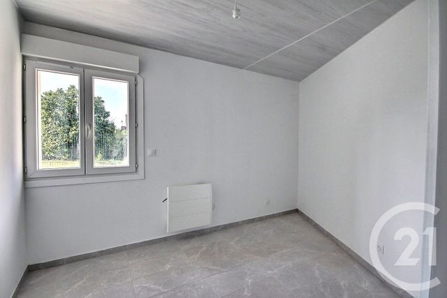 Appartement F3 &agrave; louer - 3 pi&egrave;ces - 58 m2 - Vineuil - 41 - CENTRE