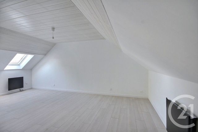 Appartement F3 &agrave; louer - 3 pi&egrave;ces - 58 m2 - Vineuil - 41 - CENTRE