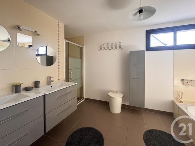 Maison à vendre - 7 pièces - 188,11 m2 - St Nolff - 56 - BRETAGNE