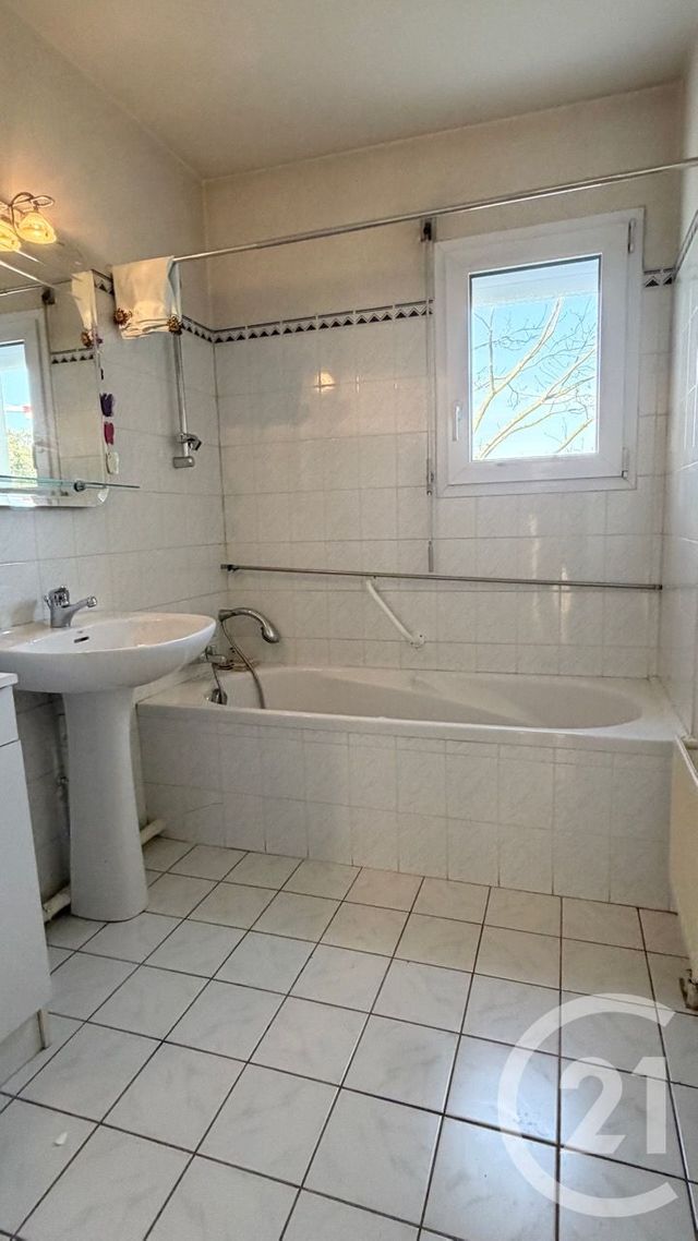 Appartement F3 &agrave; vendre - 3 pi&egrave;ces - 62,24 m2 - Vannes - 56 - BRETAGNE