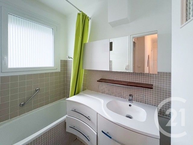 Appartement à vendre - 2 pièces - 43,78 m2 - Vannes - 56 - BRETAGNE